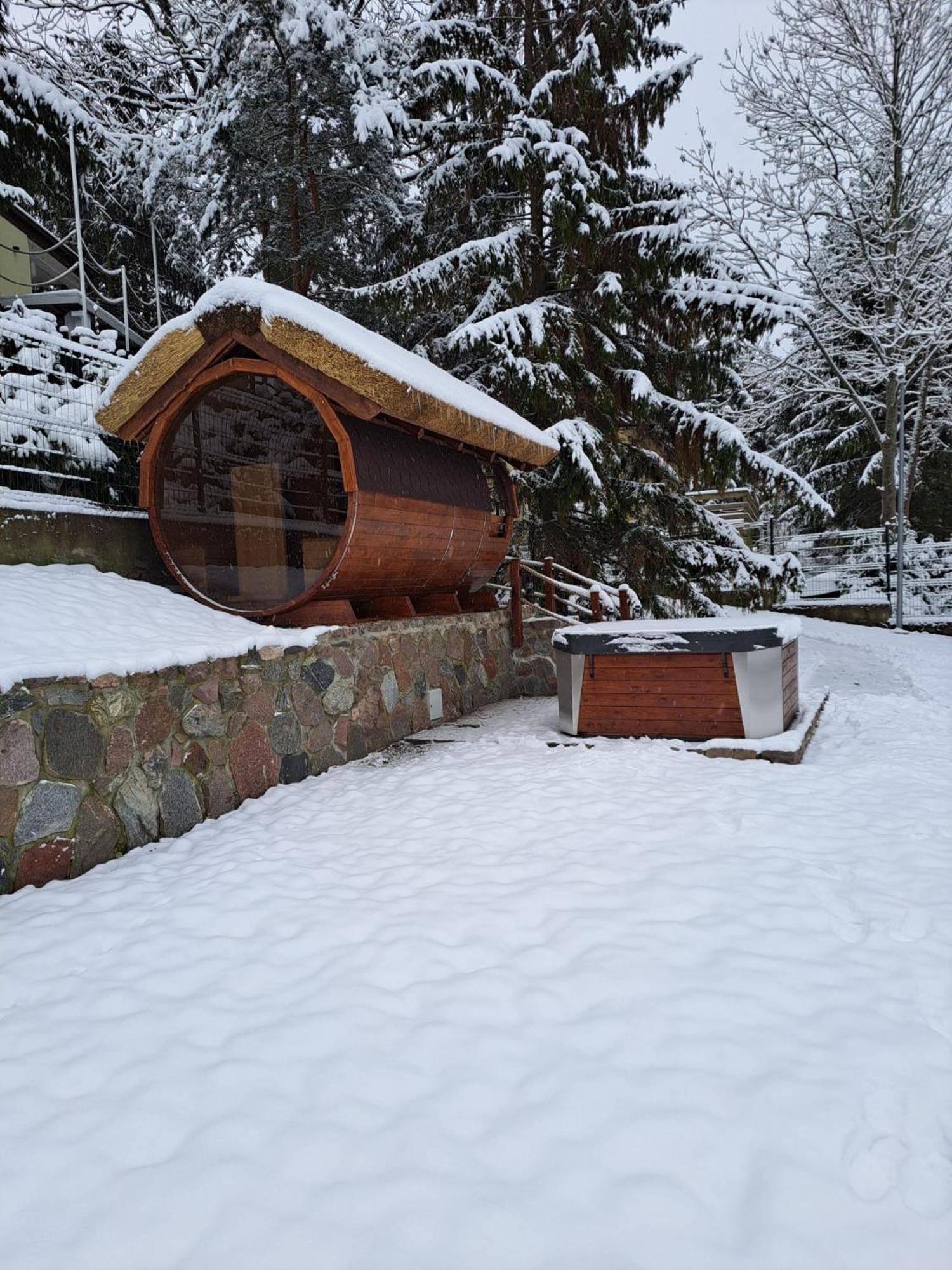 Dom Nad Jeziorem Ublik Z Sauna I Jacuzzi エクステリア 写真
